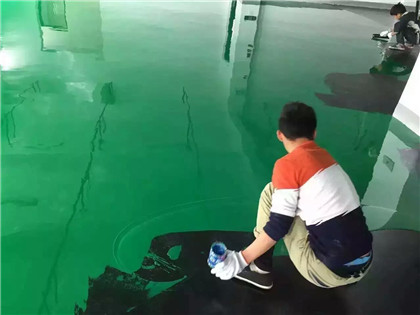 潜江下面给你一份环氧地坪漆施工的完整流程